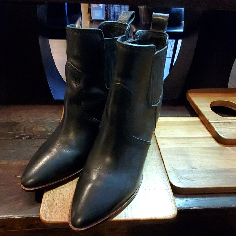 Coach ankle boots 90% condition